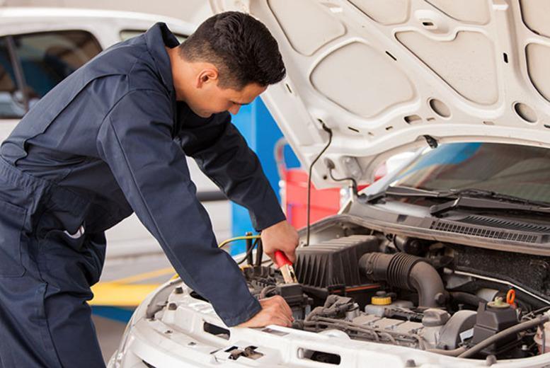 How Often Do You Need to REGas Your AC Sandgate Auto Electrics