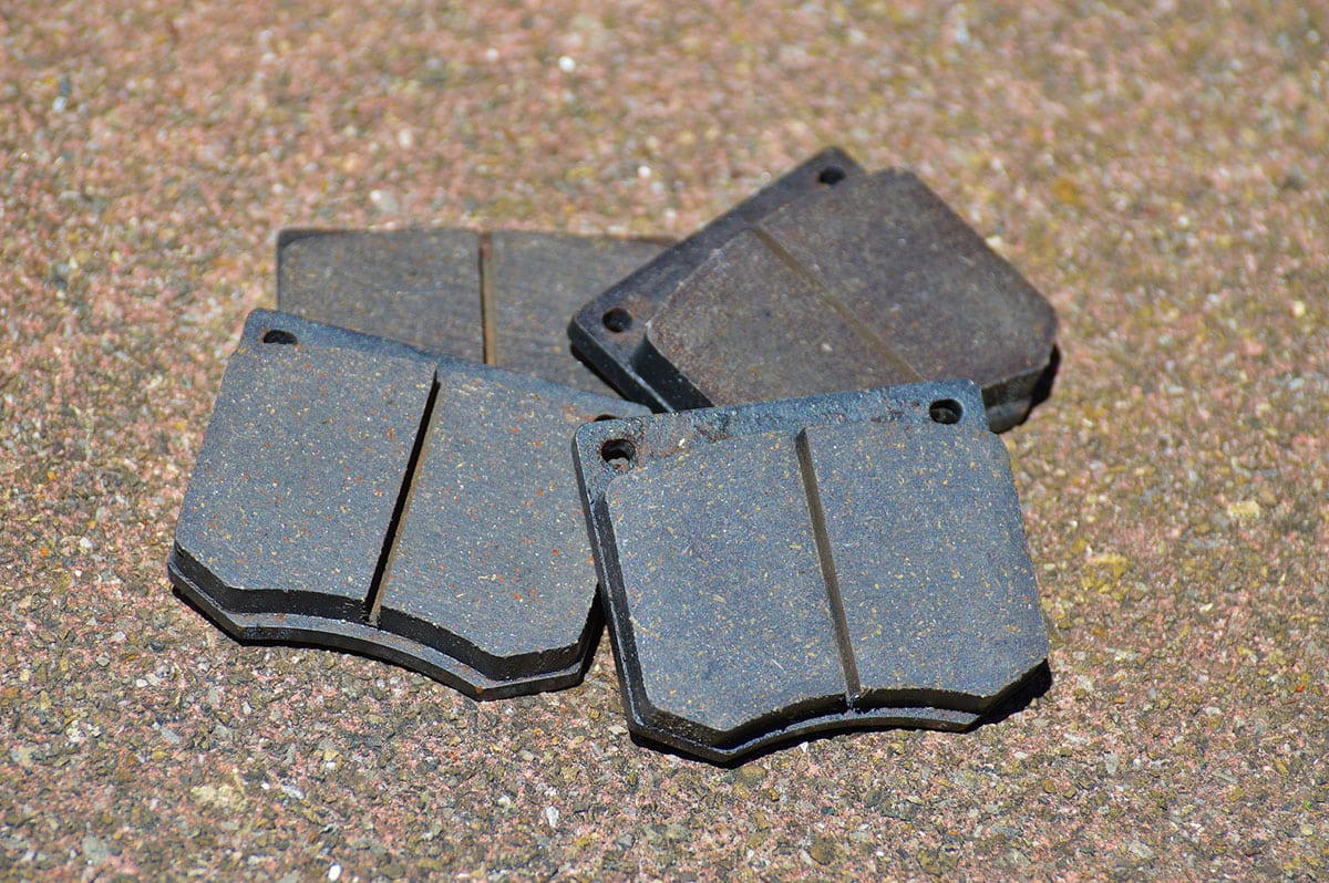 brake pads 2389896 1920